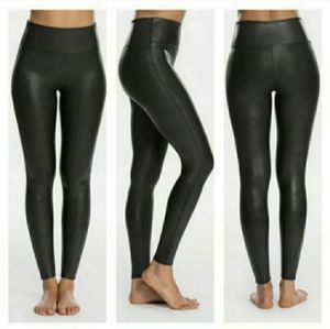 SPANX Faux Leather Leggings in Black size Small NWOT